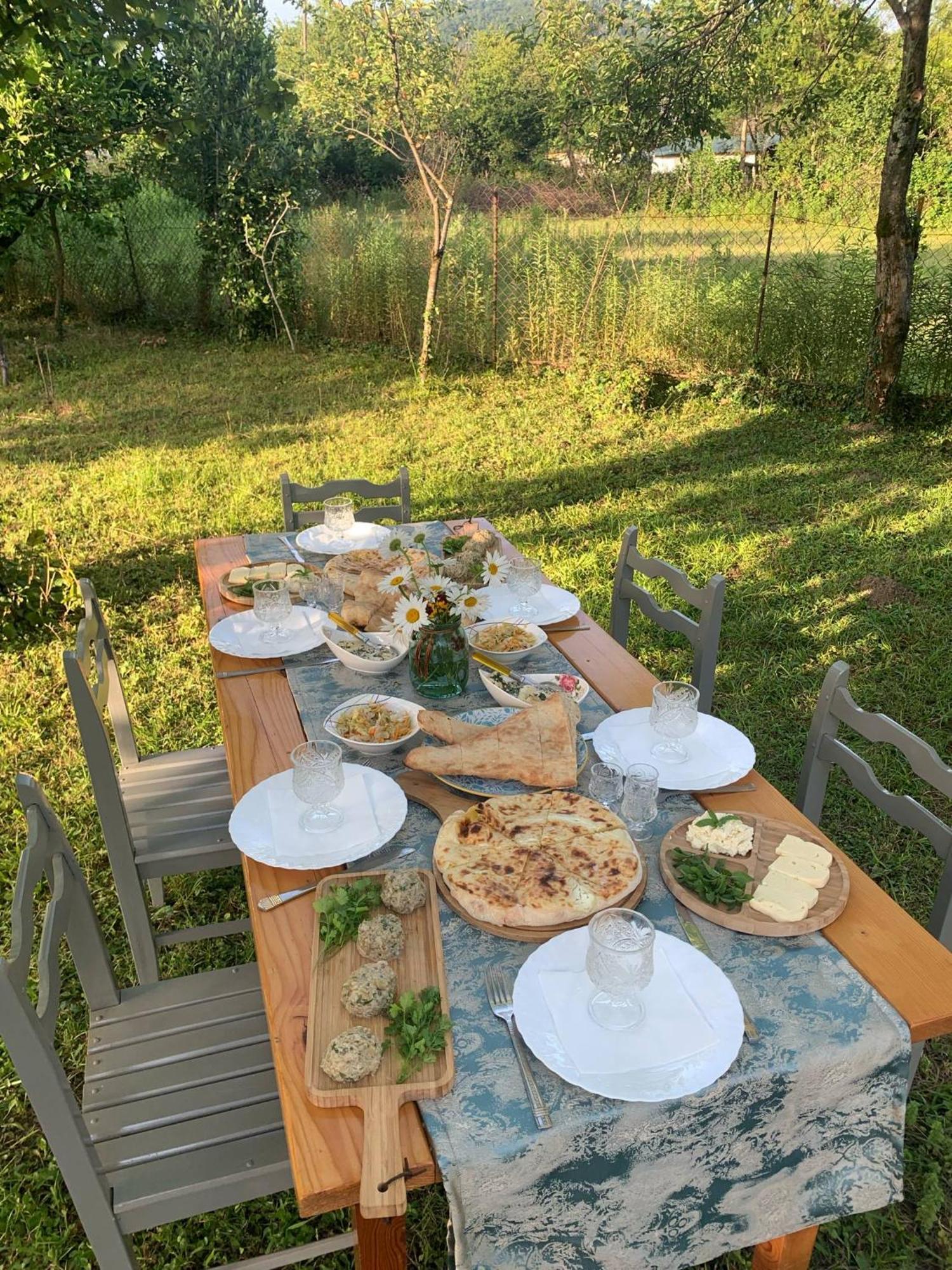Hotel Nini'S Sweet House Matkhoji Zewnętrze zdjęcie